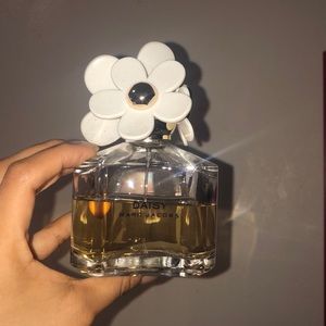 Reserved! DO NOT purchase!! Daisy Marc Jacobs